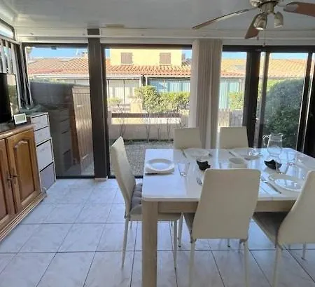 Maisonnette, Au Calme Avec Terrasse Et Parking Prive 4am21 * Le Barcares